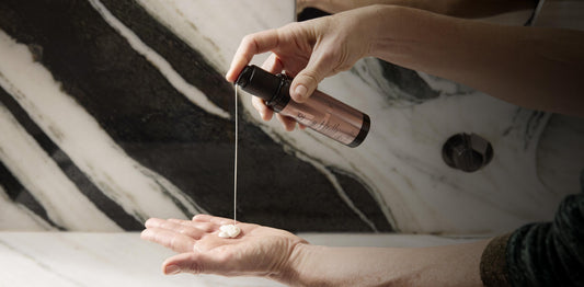GHD - NOUVEAUTÉ - Soin nourrissant sans rinçage Rehab - Cheveux secs - 95 ml